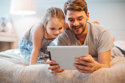 Aile sevgisi ve dijital teknolojiye olan tutkumun BuBuTales.net'i oluşturmama nasıl yardımcı olduğu